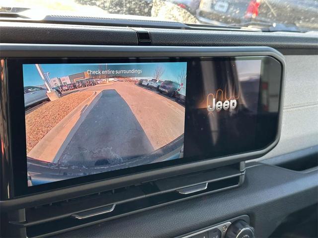 Photo of 2025 Granite Crystal Metallic Clearcoat Jeep Wrangler