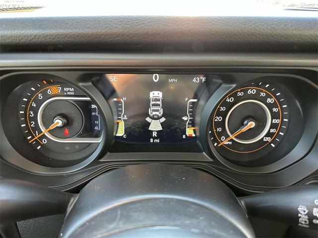 Photo of 2025 Granite Crystal Metallic Clearcoat Jeep Wrangler