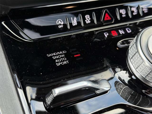 Photo of 2025 Baltic Gray Metallic Clearcoat Jeep Wagoneer