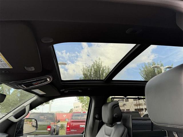 Photo of 2025 Baltic Gray Metallic Clearcoat Jeep Wagoneer