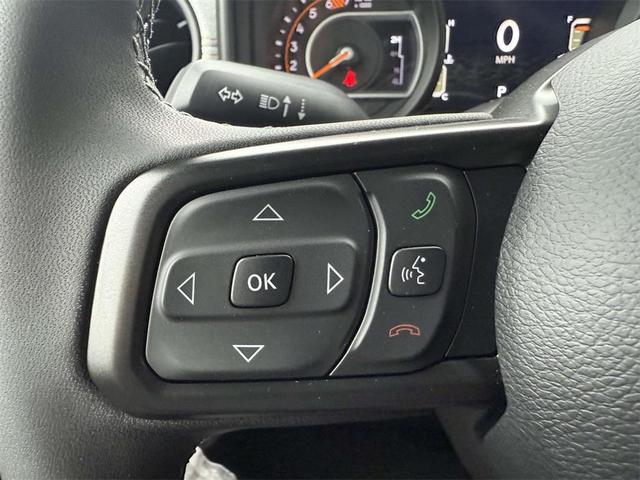 Photo of 2025 Bright White Clearcoat Jeep Wrangler