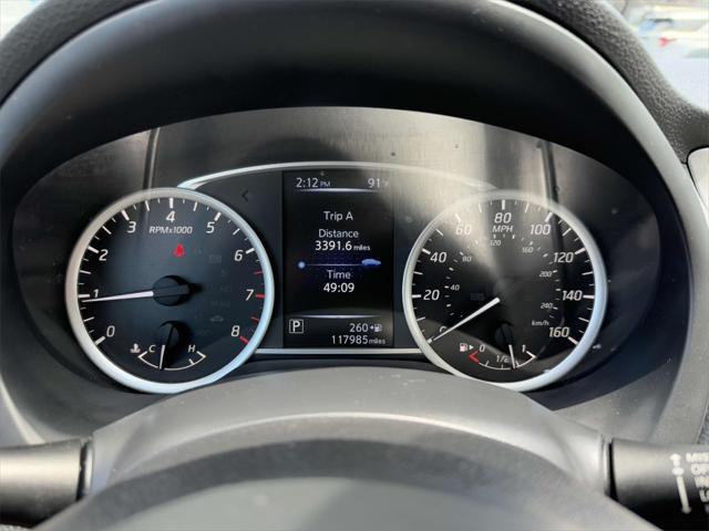 Photo of 2017 Super Black Nissan Sentra