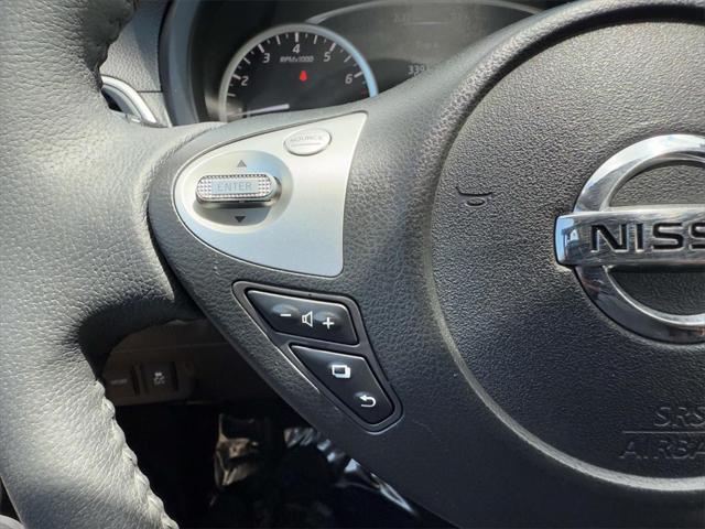 Photo of 2017 Super Black Nissan Sentra
