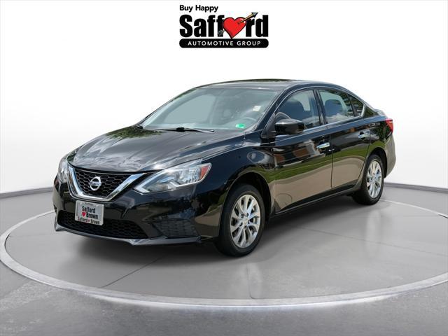 Photo of 2017 Super Black Nissan Sentra