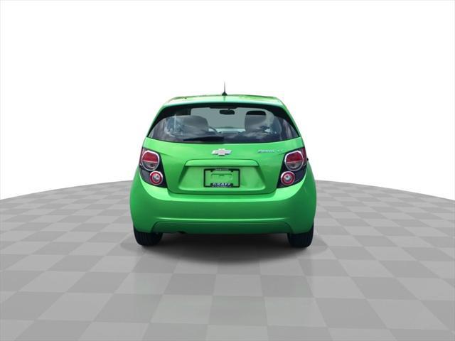 Photo of 2014 Dragon Green Metallic Chevrolet Sonic