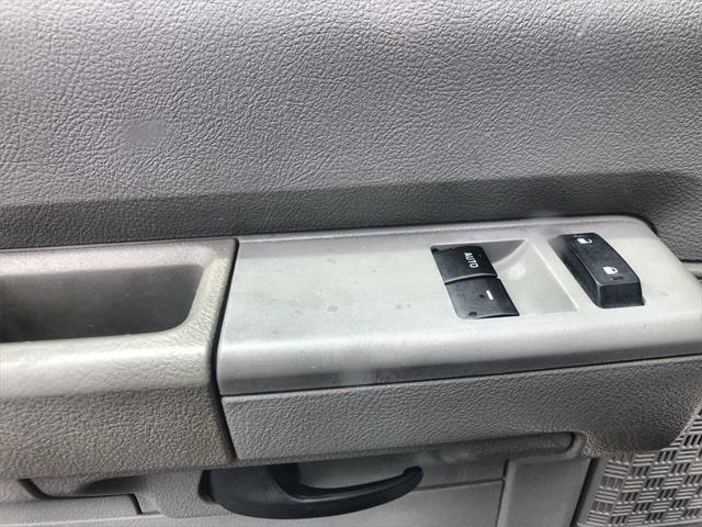 Photo of 2013 Oxford White Ford E150