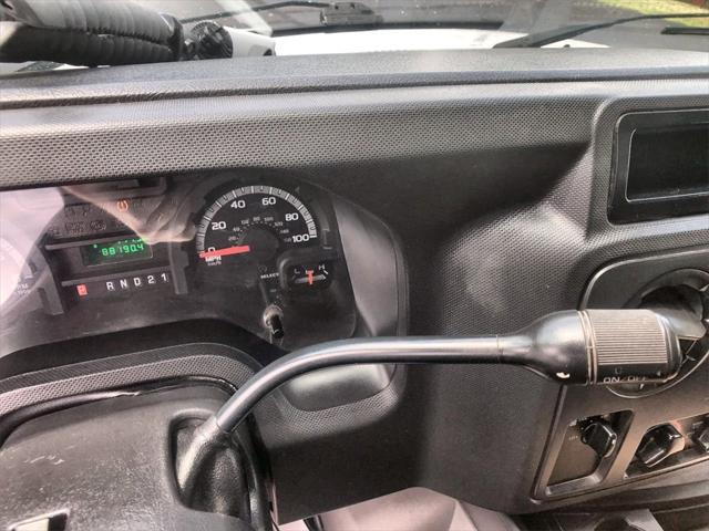 Photo of 2013 Oxford White Ford E150