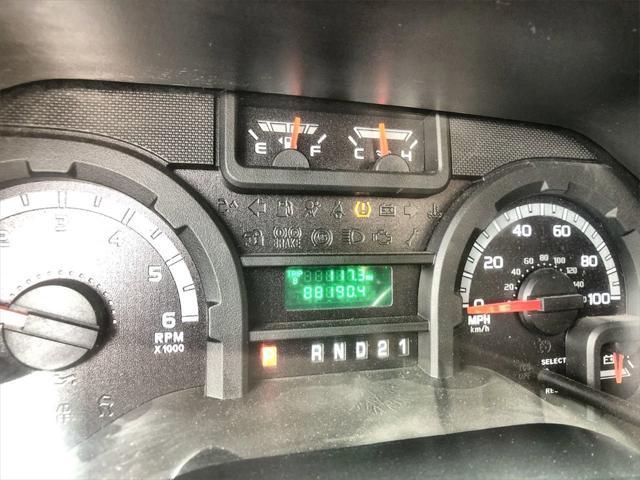 Photo of 2013 Oxford White Ford E150
