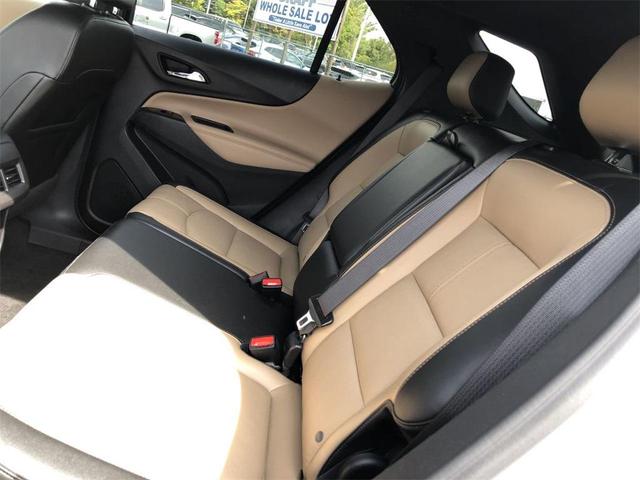 Photo of 2024 Summit White Chevrolet Equinox