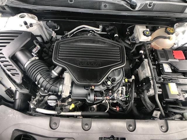 Photo of 2022 Summit White Chevrolet Blazer