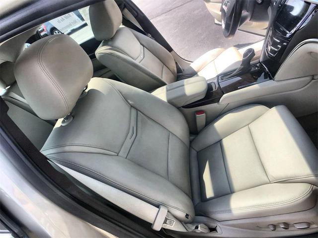 Photo of 2015 Silver Coast Metallic Cadillac XTS