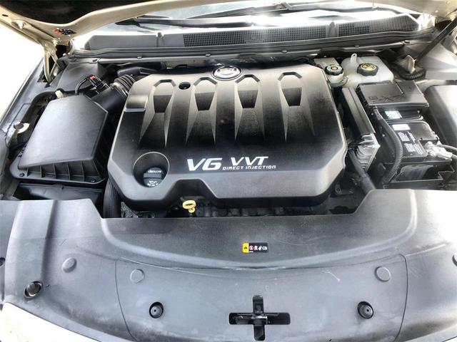 Photo of 2015 Silver Coast Metallic Cadillac XTS