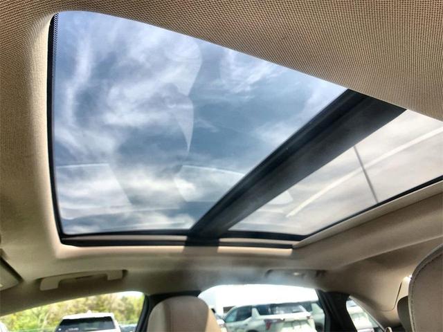 Photo of 2015 Silver Coast Metallic Cadillac XTS
