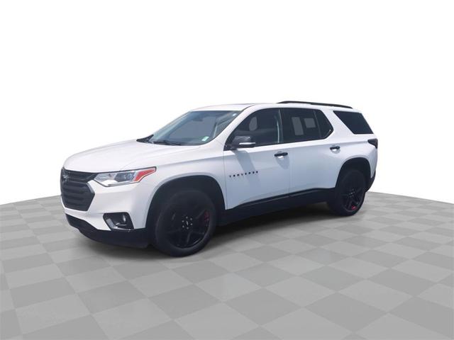 Photo of 2018 Summit White Chevrolet Traverse