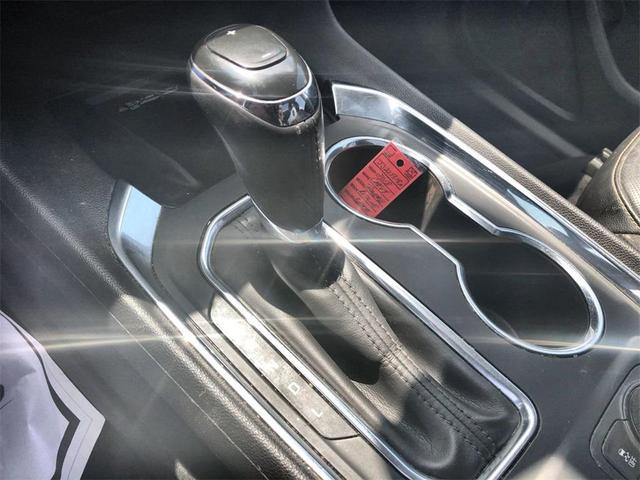 Photo of 2018 Summit White Chevrolet Traverse