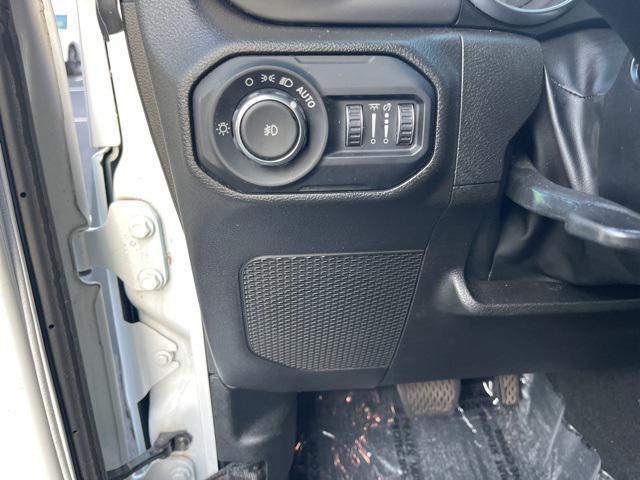 Photo of 2022 Bright White Clearcoat Jeep Wrangler Unlimited