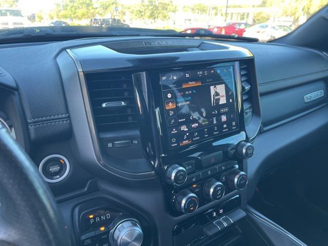 Photo of 2022 Diamond Black Crystal Pearlcoat RAM 1500