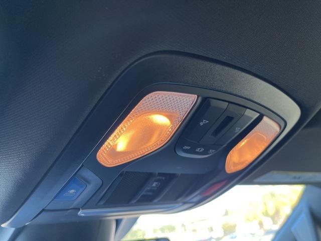 Photo of 2022 Diamond Black Crystal Pearlcoat RAM 1500