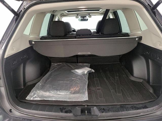 Photo of 2021 Gray Subaru Forester