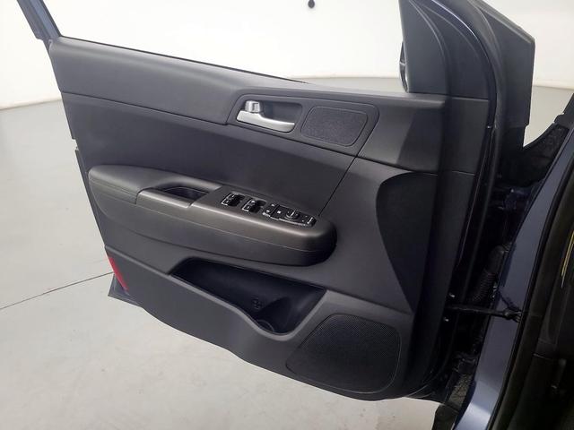 Photo of 2021 Blue Kia Sportage