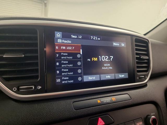 Photo of 2021 Blue Kia Sportage