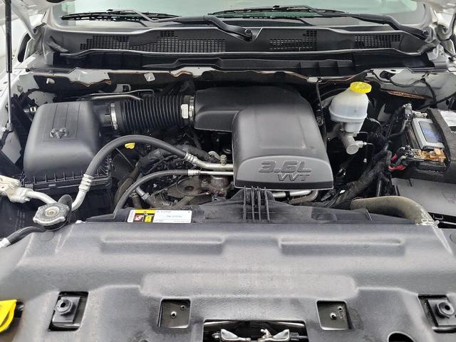 Photo of 2022 White RAM 1500 Classic
