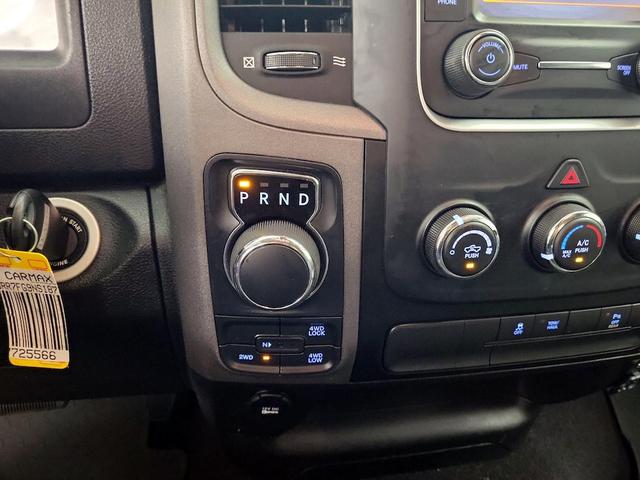 Photo of 2022 White RAM 1500 Classic
