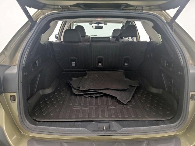 Photo of 2020 Green Subaru Outback