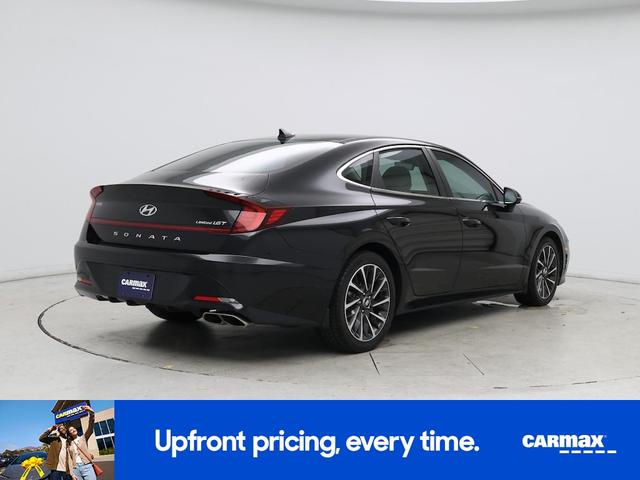 Photo of 2020 Black Hyundai SONATA
