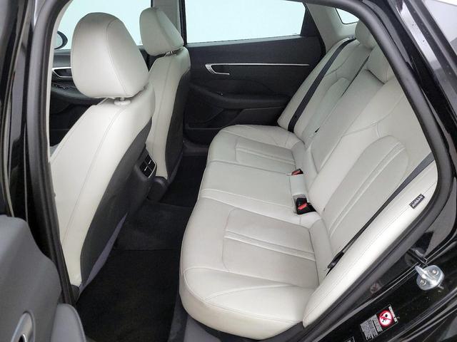 Photo of 2020 Black Hyundai SONATA
