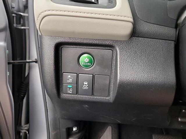 Photo of 2019 Silver Honda HR-V