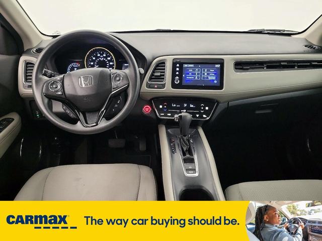 Photo of 2019 Silver Honda HR-V
