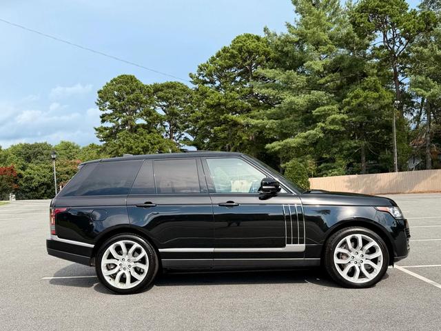 Photo of 2017 Black Land Rover Range Rover