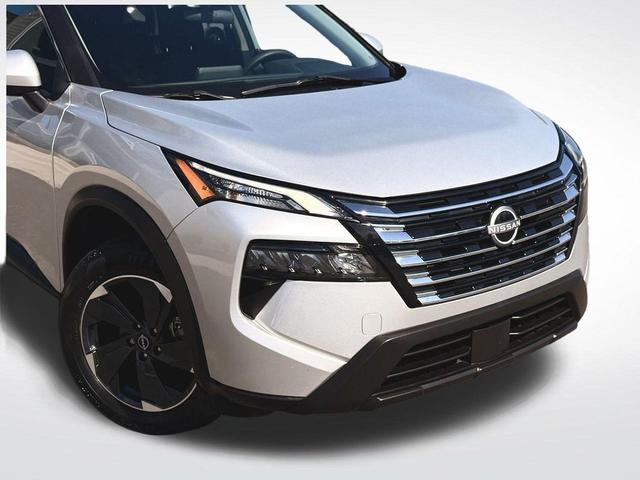 Photo of 2024 Brilliant Silver Metallic Nissan Rogue