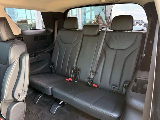Photo of 2023 Abyss Black Pearl Hyundai PALISADE