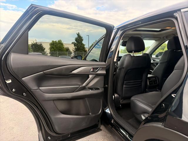 Photo of 2023 Jet Black Mica Mazda CX-9