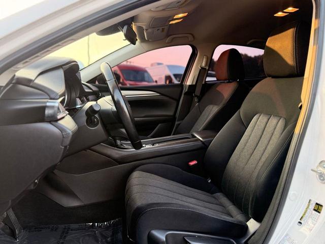 Photo of 2018 Snowflake White Pearl Mica Mazda Mazda6