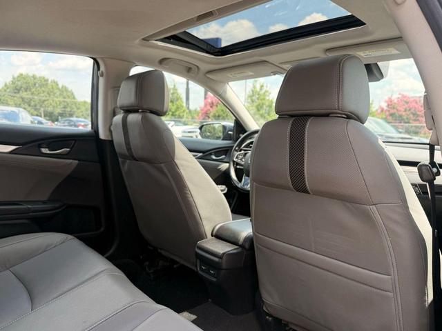 Photo of 2020 Dark Blue Honda Civic