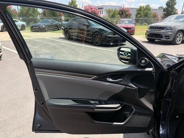 Photo of 2020 Dark Blue Honda Civic