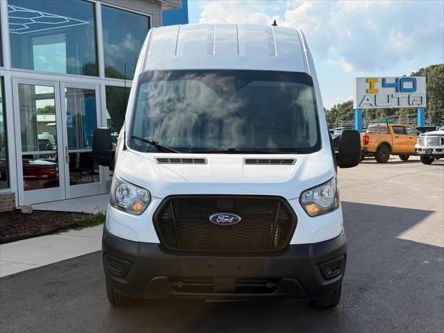 Photo of 2023 Oxford White Ford Transit-250