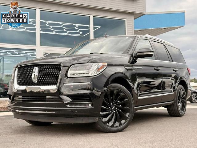 Photo of 2021 Infinite Black Lincoln Navigator