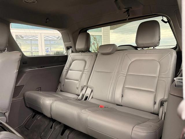 Photo of 2021 Infinite Black Lincoln Navigator