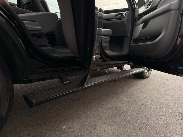 Photo of 2021 Infinite Black Lincoln Navigator