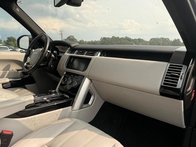 Photo of 2016 Gray Land Rover Range Rover