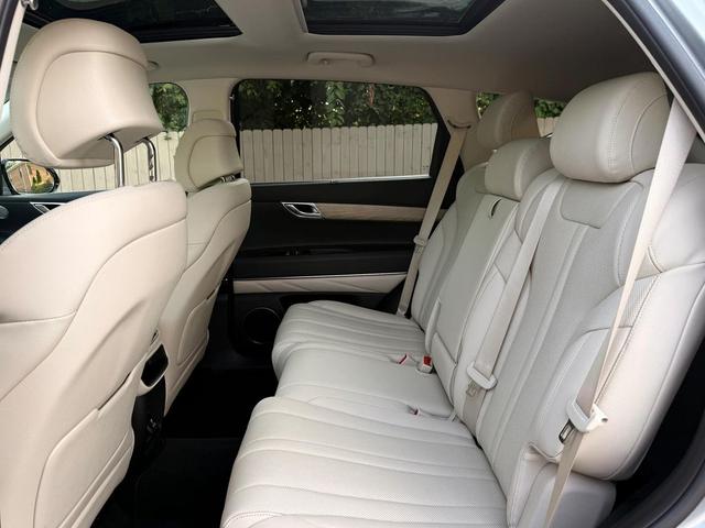 Photo of 2023 Pewter Genesis GV80