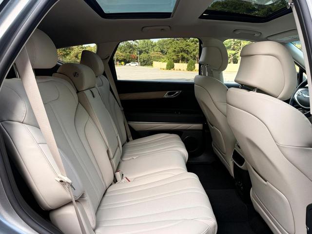 Photo of 2023 Pewter Genesis GV80