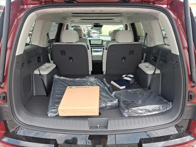 Photo of 2025 Ultimate Red Hyundai SANTA FE HEV