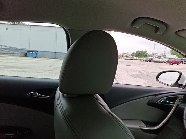 Photo of 2013 Summit White Buick Verano