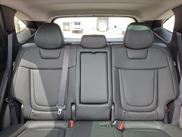 Photo of 2025 Shimmering Silver Hyundai TUCSON Hybrid