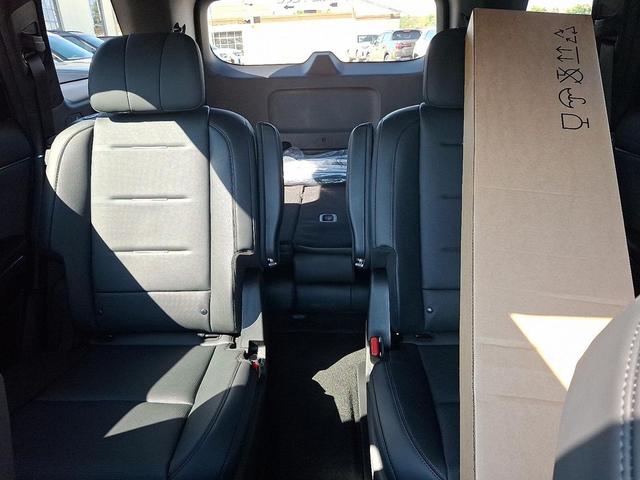 Photo of 2026 Creamy White Pearl Hyundai PALISADE